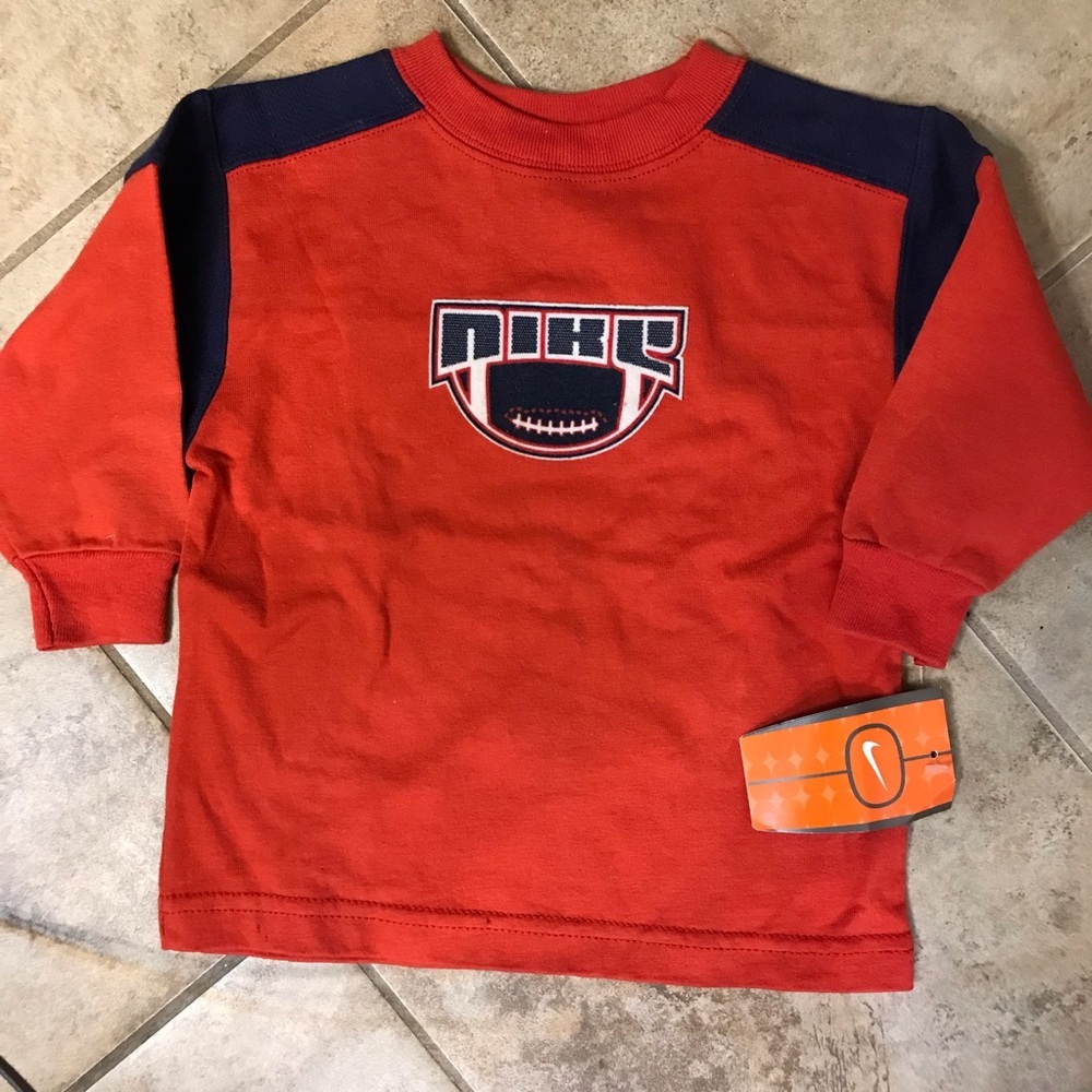 🏈Nike Long Sleeve Shirt